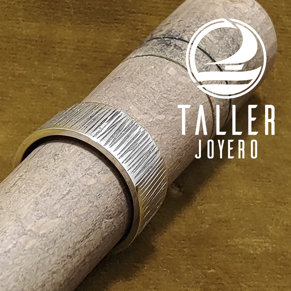Anillo Hombre Rayado 01 -002 tallerjoyero.cl