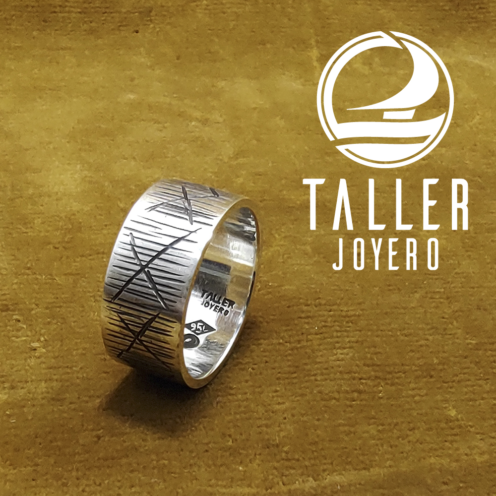 Anillo Hombre Rayado 02 -004 tallerjoyero.cl