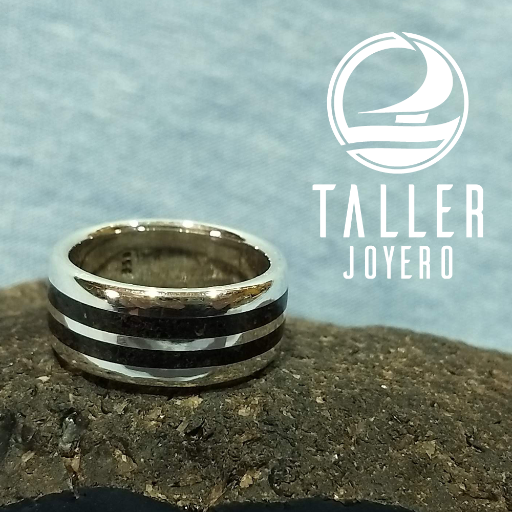 Anillo Redondeado Onix 01-003 tallerjoyero.cl