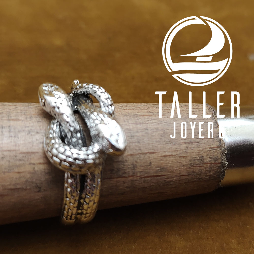 Anillo Diseño Serpiente 01 -004 tallerjoyero.cl