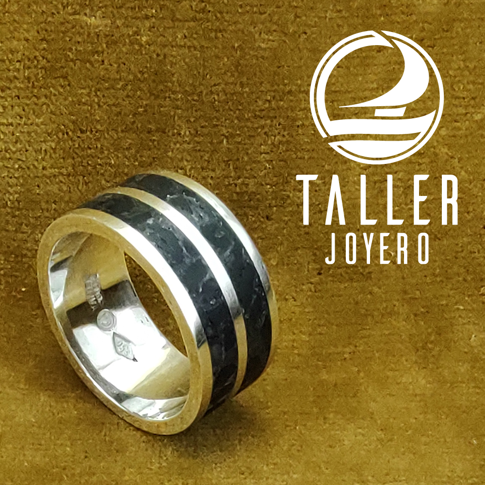 Anillo Grande con Onix 01 -001 tallerjoyero.cl
