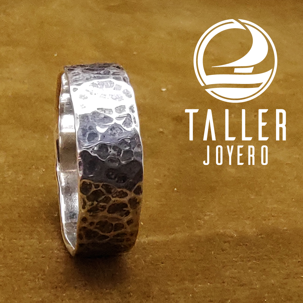 Anillo Hombre Martillado 02 -005 tallerjoyero.cl