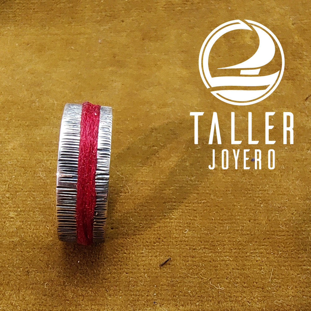 Anillo Diseño Hilo 01 -004 tallerjoyero.cl