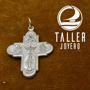 Cruz de las 4 vias 001