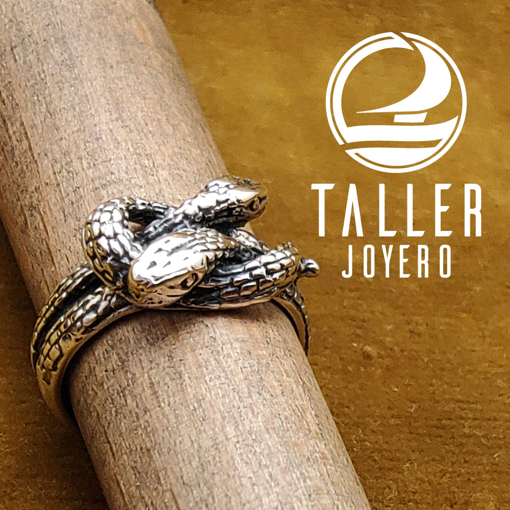Anillo Diseño Serpiente 02 -002 tallerjoyero.cl