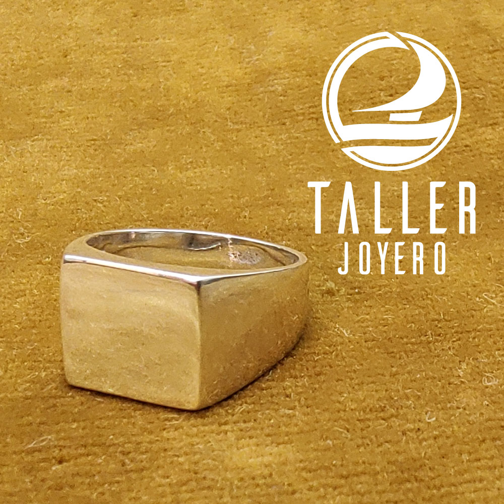 Anillo Sello Cuadrado 02 -005 tallerjoyero.cl
