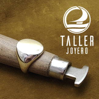Anillo Sello Ovalado 02 -005 tallerjoyero.cl